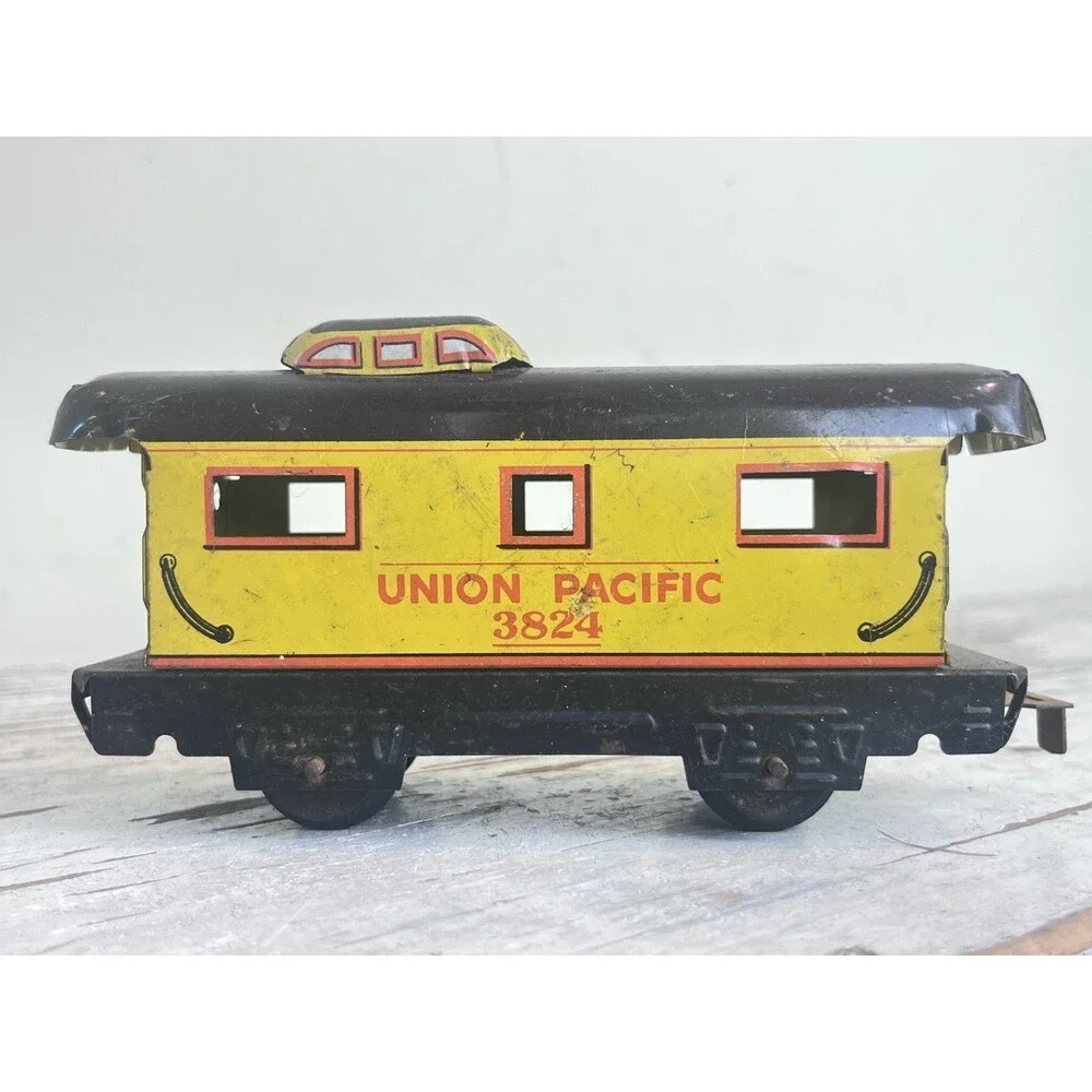Vintage Marx Union Pacific 3824 Caboose Tin Litho O Scale Model Train Car